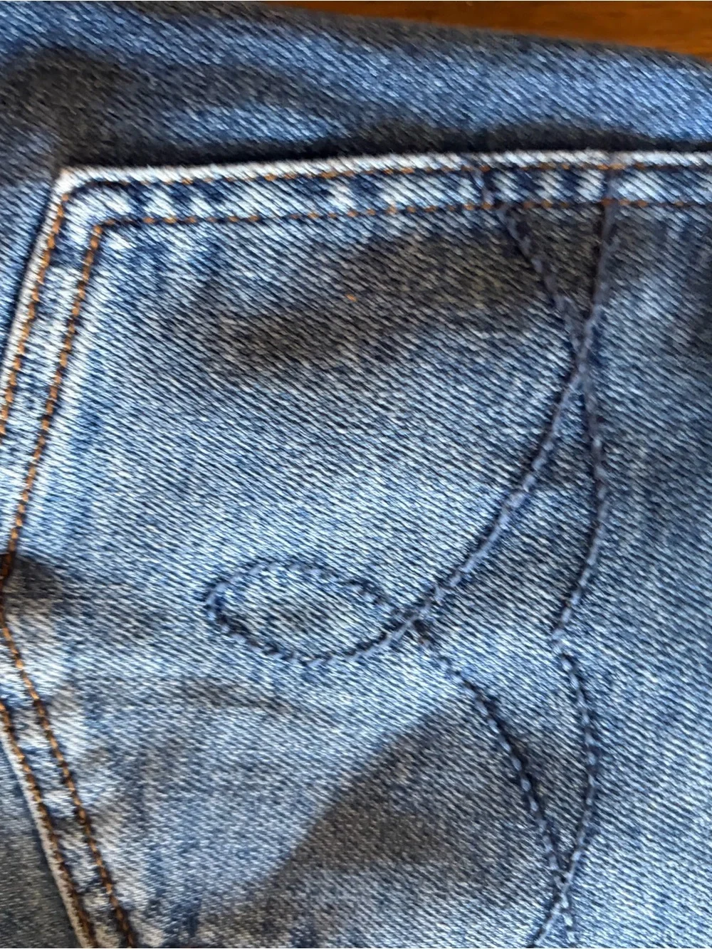 Judy Blue women’s size 7 (fits like a 10) Jeans with, cropped wide leg